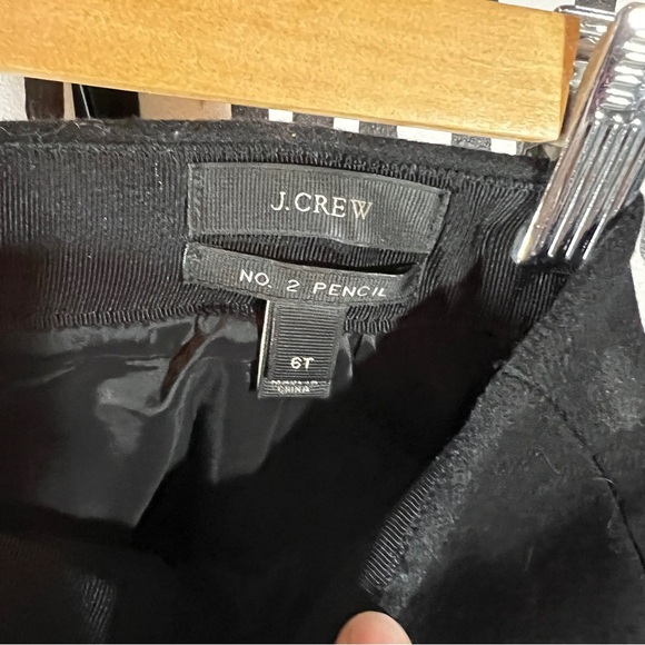 J. Crew Black Pencil Skirt Knee-Length Workwear - Picture 3 of 3